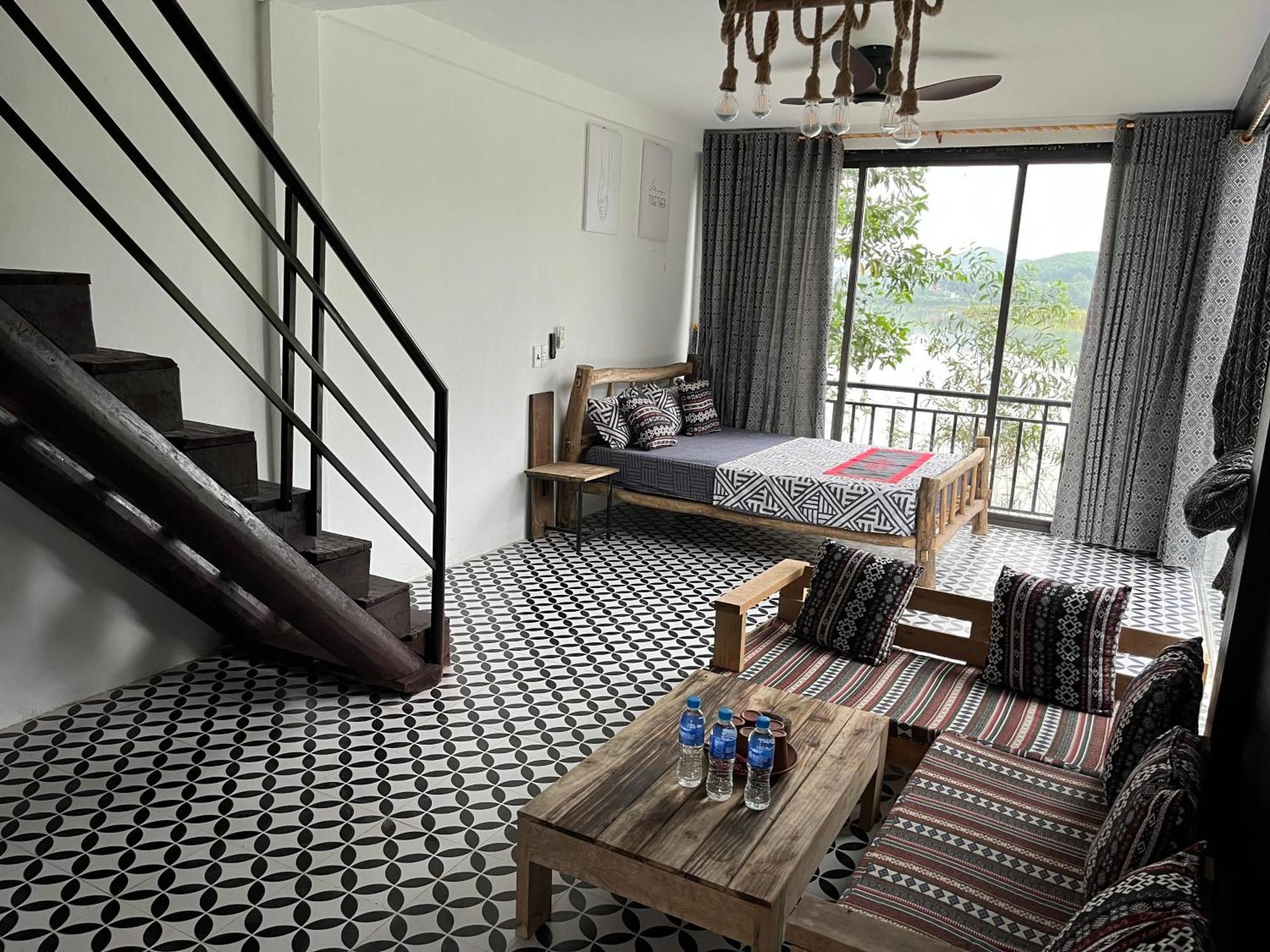 Nguyen Shack Retreat Resort Phong Nha Exteriör bild