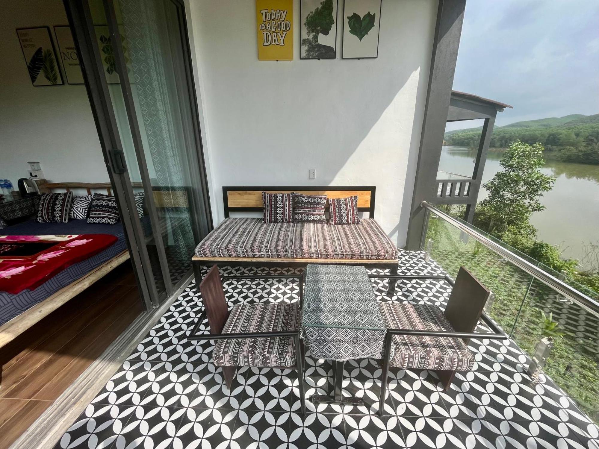 Nguyen Shack Retreat Resort Phong Nha Exteriör bild