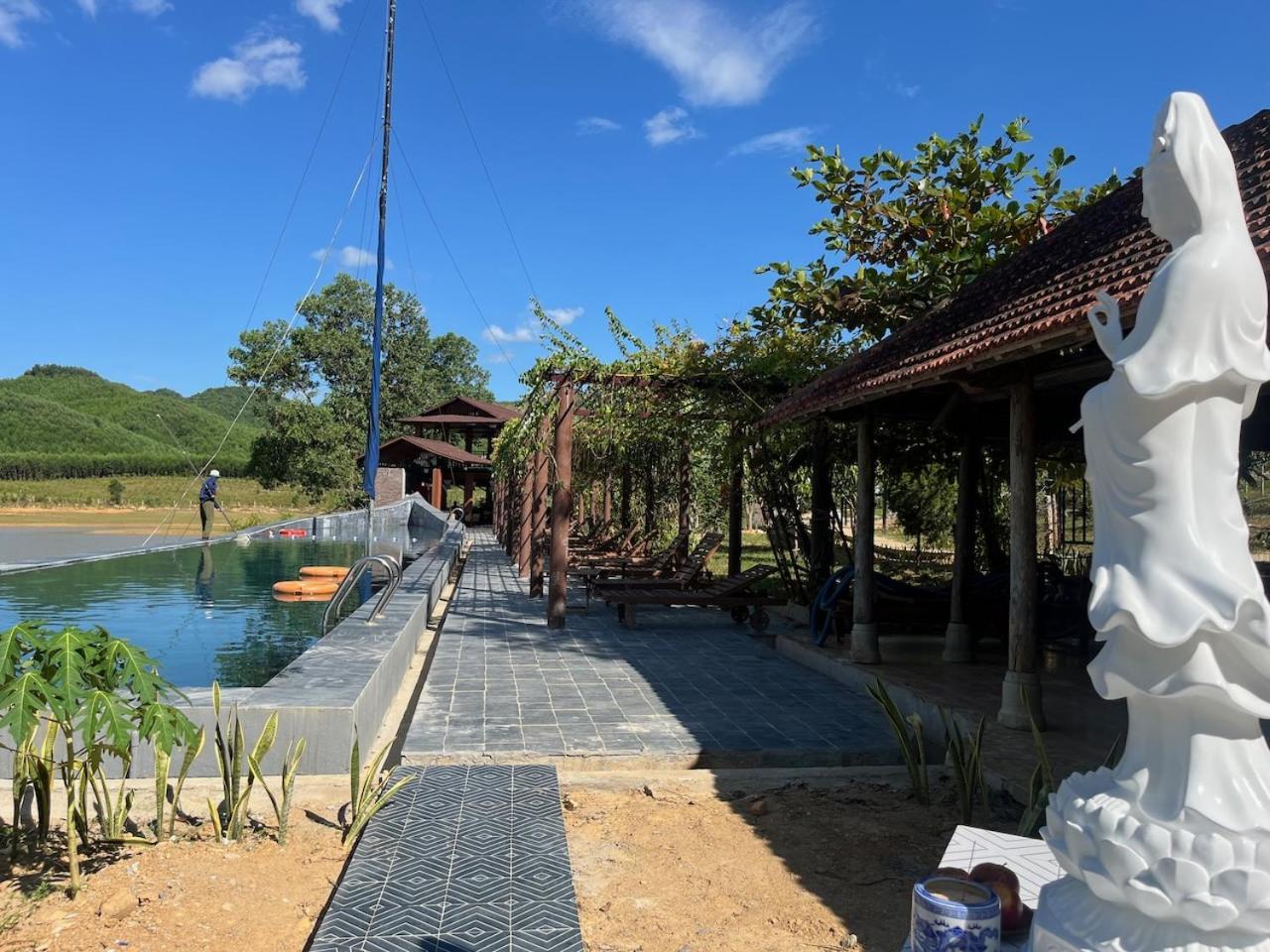 Nguyen Shack Retreat Resort Phong Nha Exteriör bild